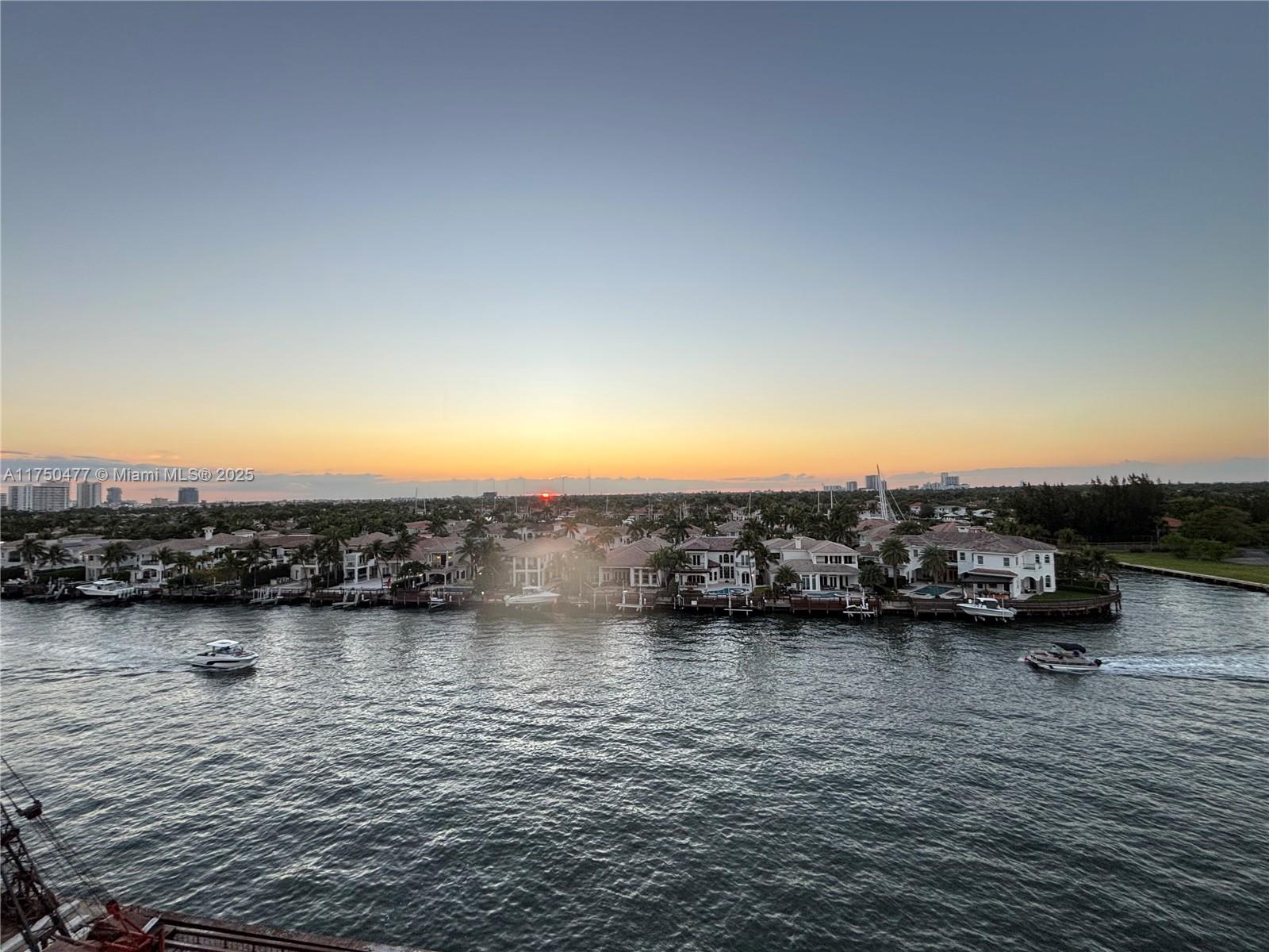 TRAFALGAR TOWERS CONDOMIN - Residential Lease