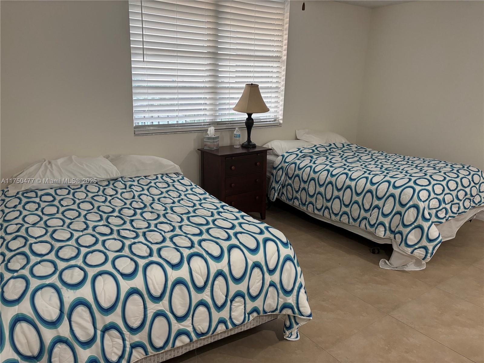 TRAFALGAR TOWERS CONDOMIN - Residential Lease