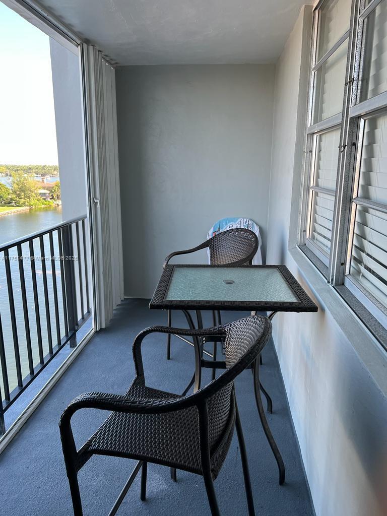 TRAFALGAR TOWERS CONDOMIN - Residential Lease