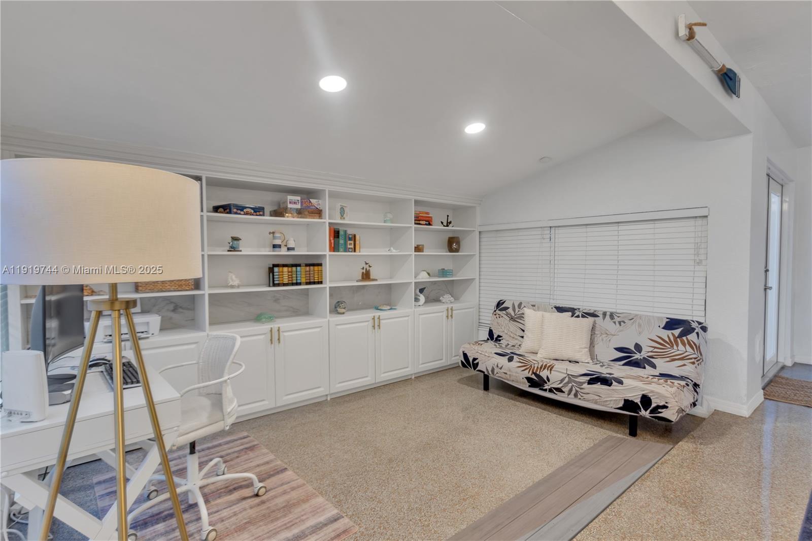 BOULEVARD HEIGHTS SEC 8 - Residential