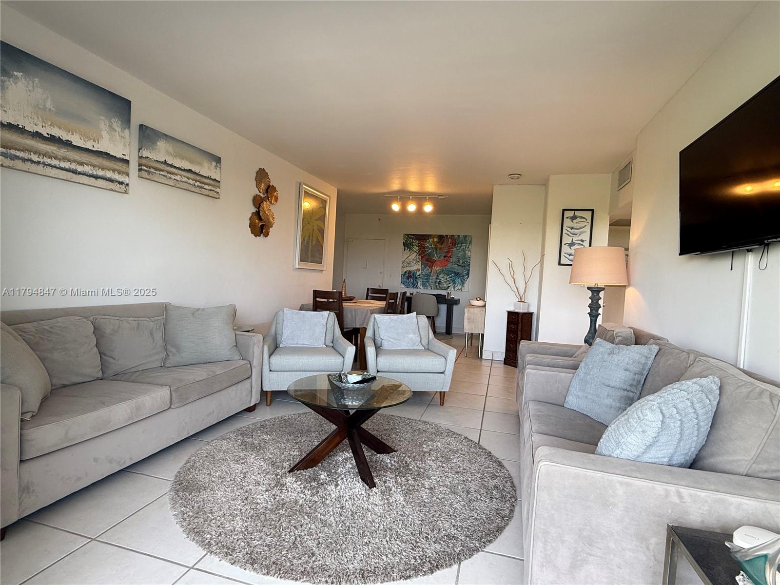 BELLE ISLE - Residential