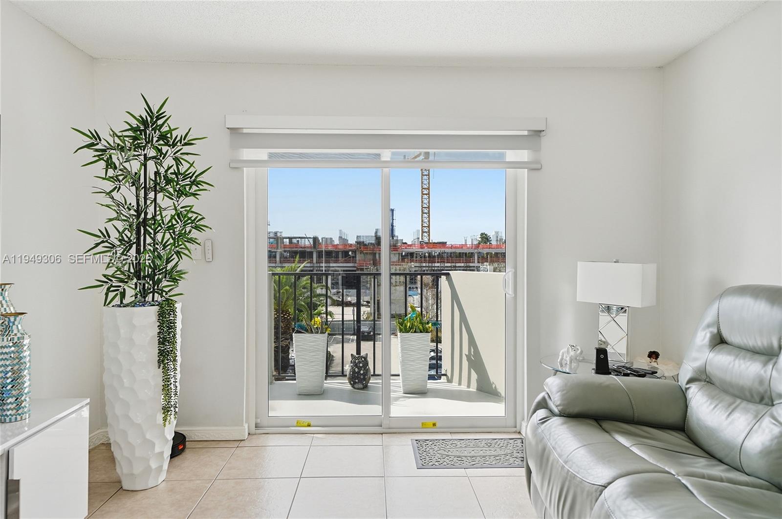 6965 Harding Ave 404