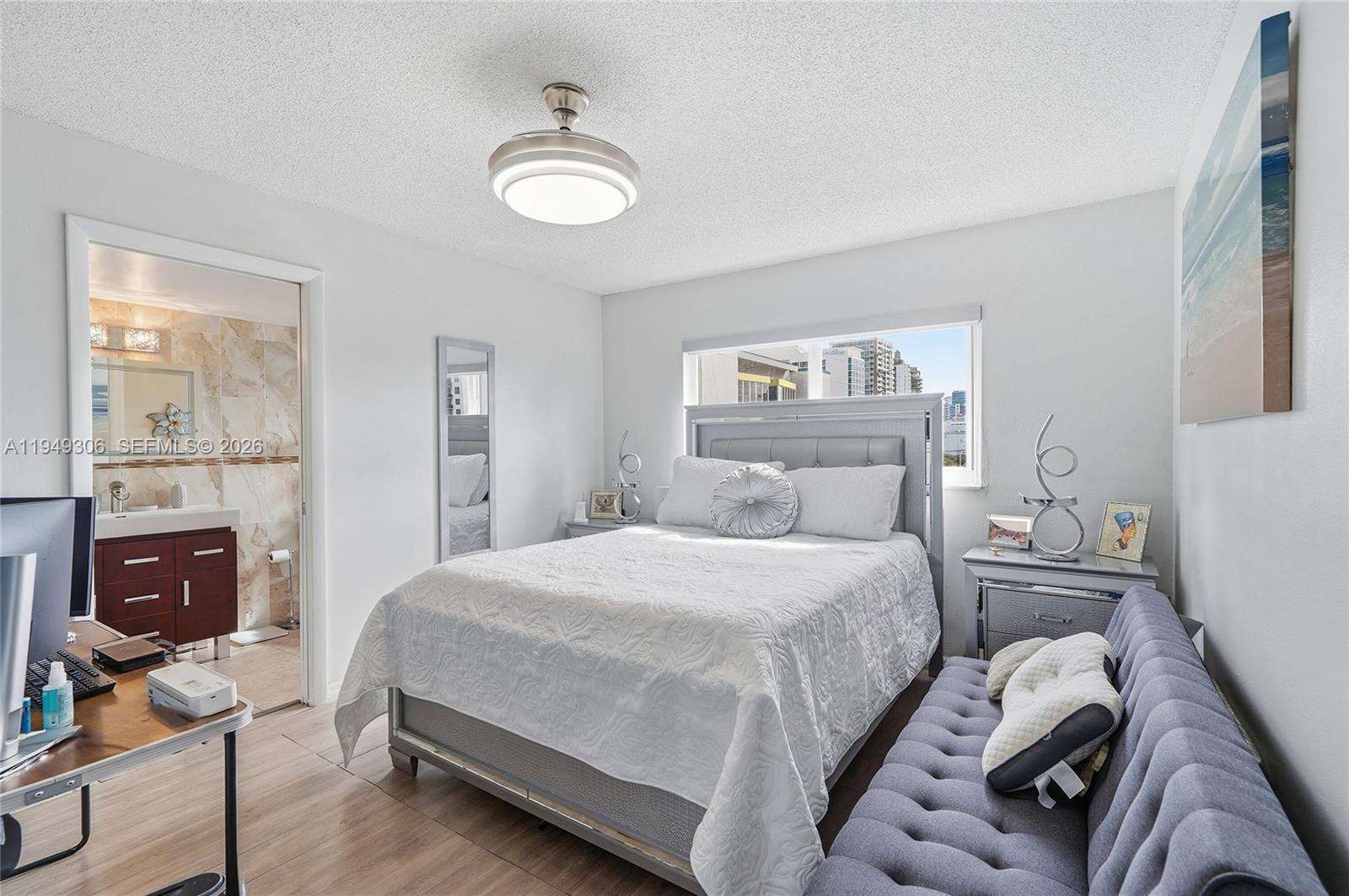 HARDING VILLAS CONDO - Residential