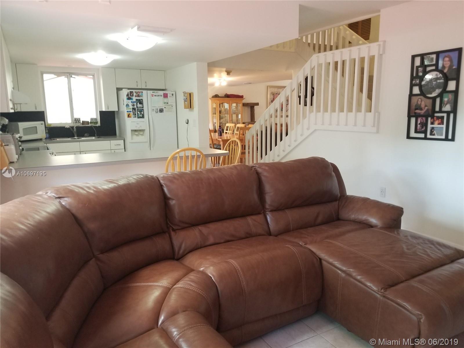 ATRIUM HOMES AT THE HAMMO - Residential