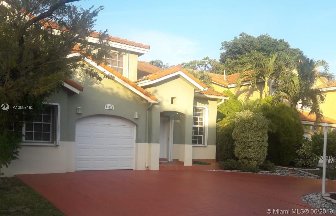 ATRIUM HOMES AT THE HAMMO - Residential