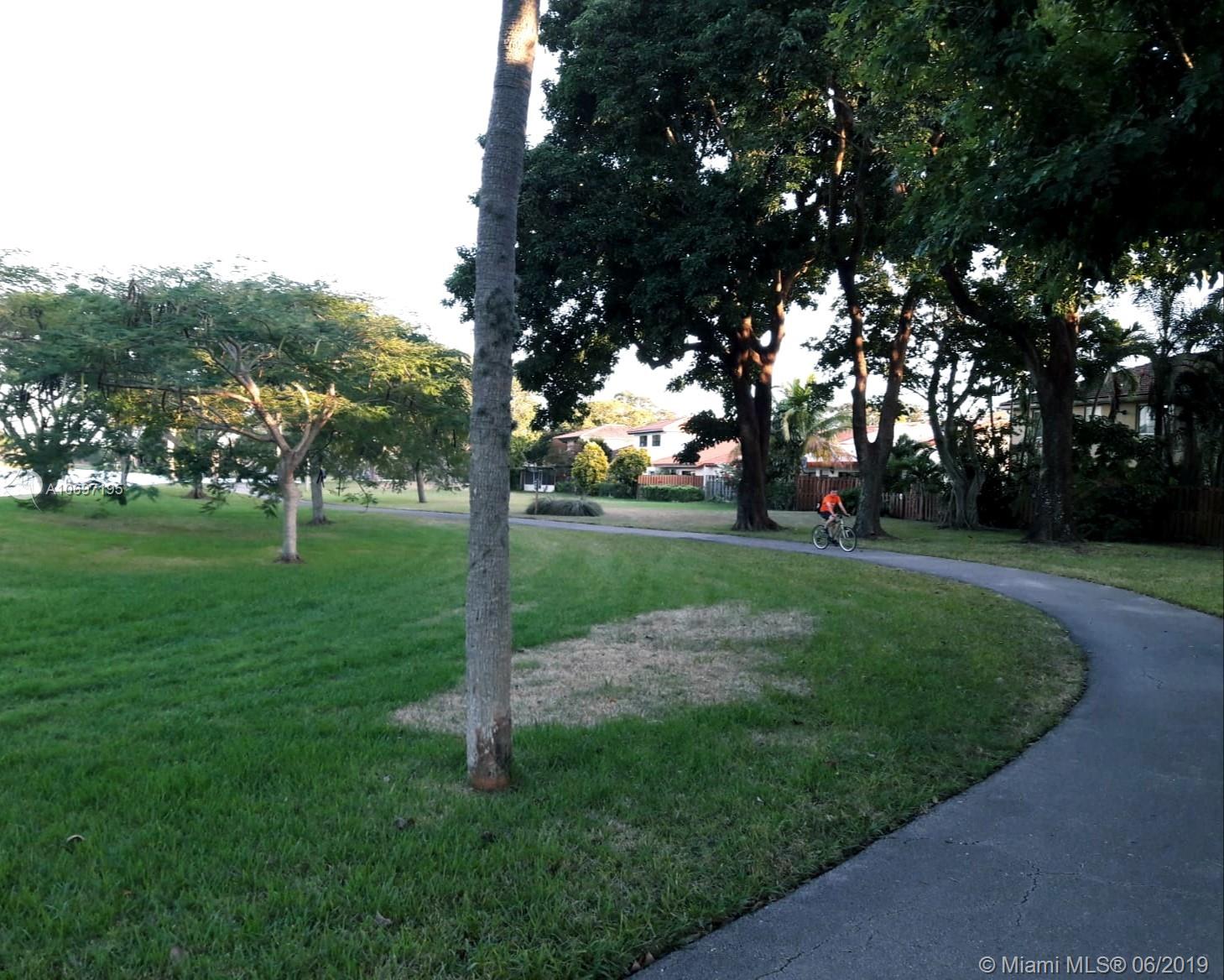 ATRIUM HOMES AT THE HAMMO - Residential