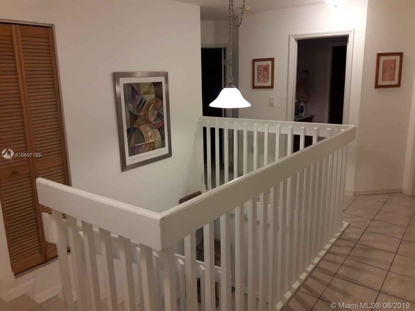 ATRIUM HOMES AT THE HAMMO - Residential