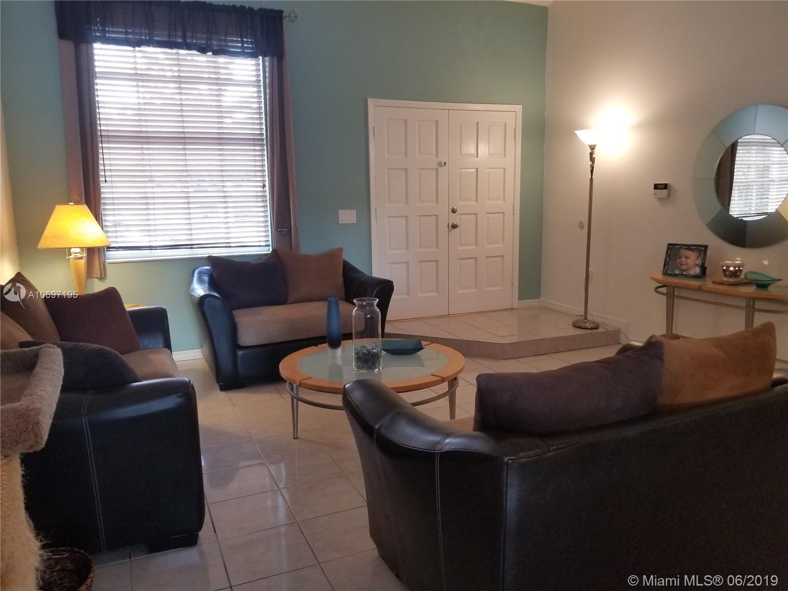 ATRIUM HOMES AT THE HAMMO - Residential