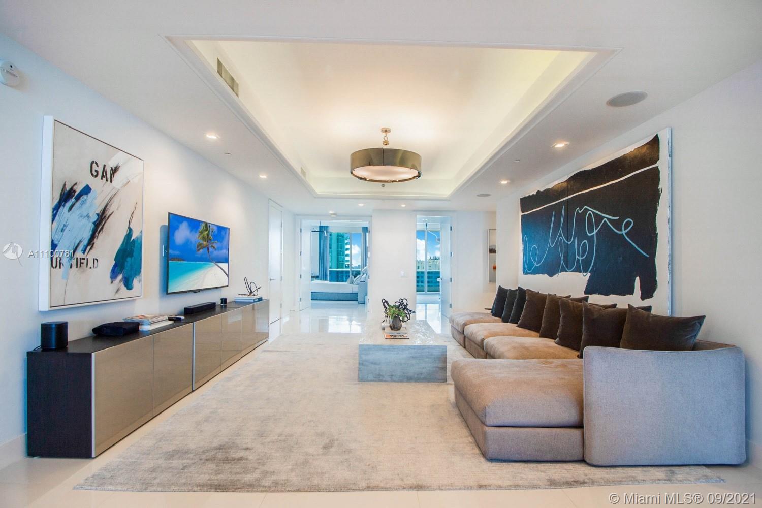 THE RESIDENCES AT THE BAT - Residential