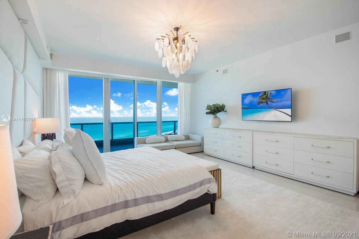 THE RESIDENCES AT THE BAT - Residential