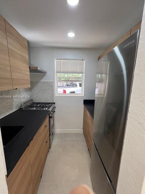 ROYAL POINCIANA CONDO - Residential Lease