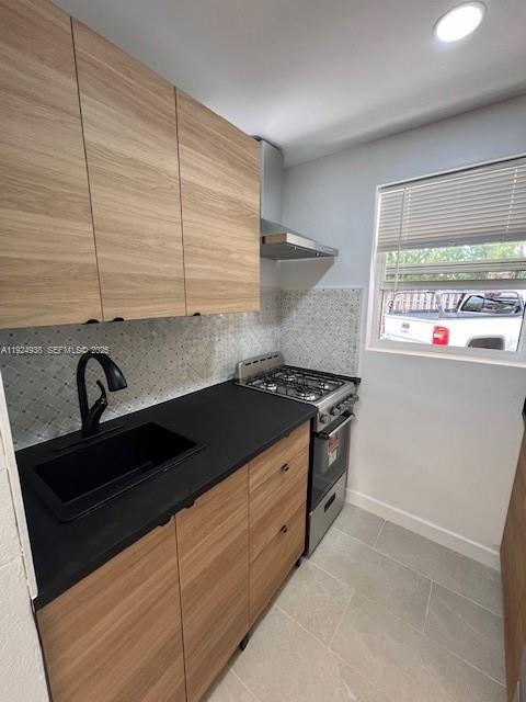 ROYAL POINCIANA CONDO - Residential Lease