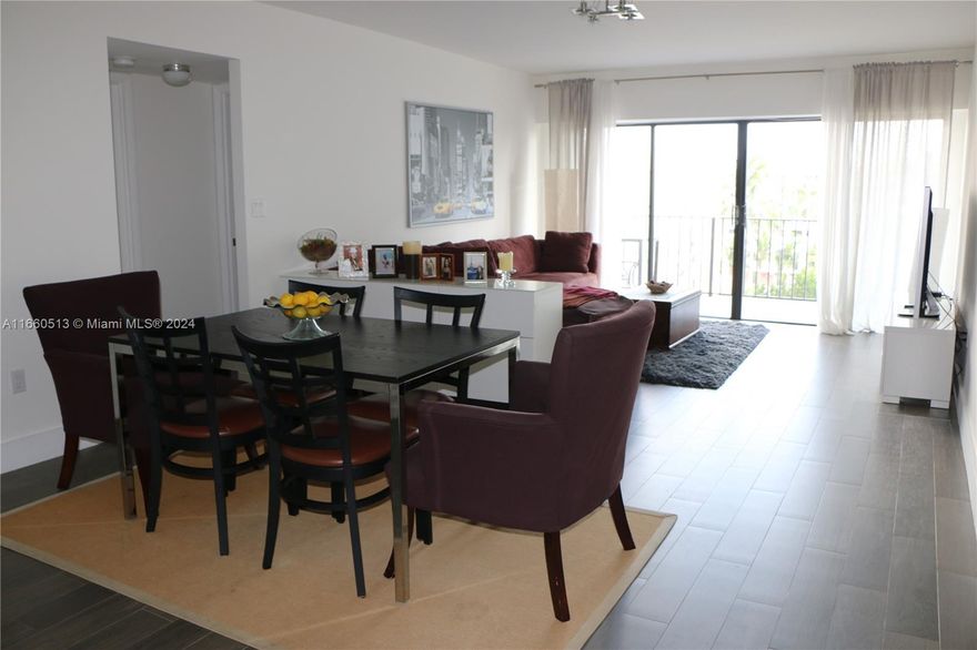 Fully Renovated 2 Bed/2 Bath Condo in well maintained building with reserves. Perfect for families, investors, or those looking for a serene island escape. Italkraft kitchen includes sleek pull-out drawers, induction cooktop, under-cabinet lighting and top-of-the-line Stainless Steel Appliances. 2 Large walk-in closets with custom-built cabinetry for maximum storage. Modern European Porcelain Tile Flooring. White Carrara Marble Bathrooms, complete with backlit mirrors for a touch of luxury. Expansive Balcony perfect for relaxation or entertaining. 2 Covered Parking Spaces. Access to private beach. Convenient proximity to shopping, grocery stores, and restaurants. Amenities include Community room, gym, sauna, heated pool, BBQ area, Bicycle and storage rooms, on-site manager. Must see!