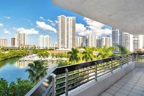 3400 Ne 192nd St 612, Aventura, Miami-Dade County, Florida - 2 Bedrooms  
2 Bathrooms - 