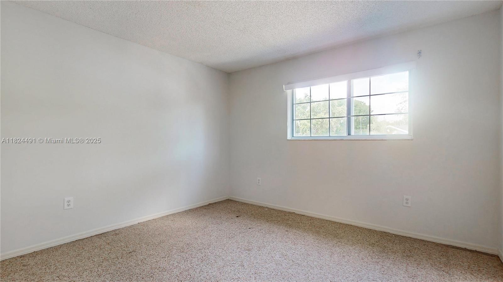 LA JOLLA WEST - Residential