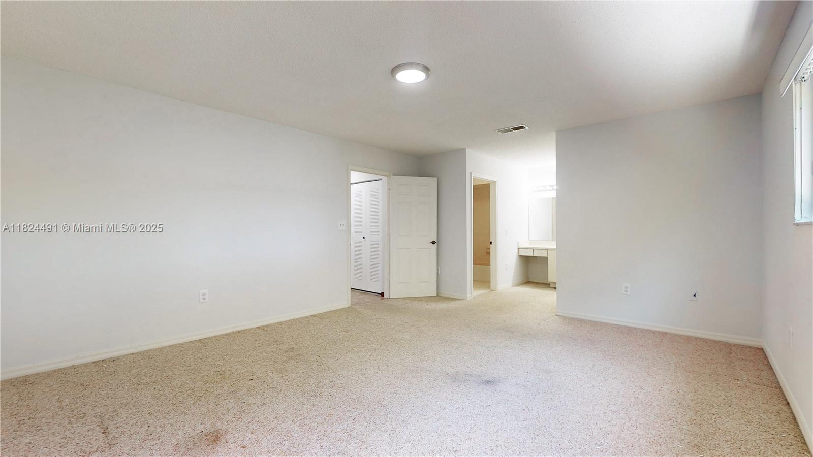 LA JOLLA WEST - Residential