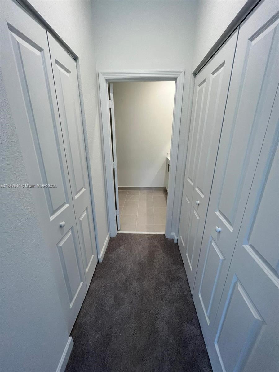 CORSICA SILVER PALM - Residential