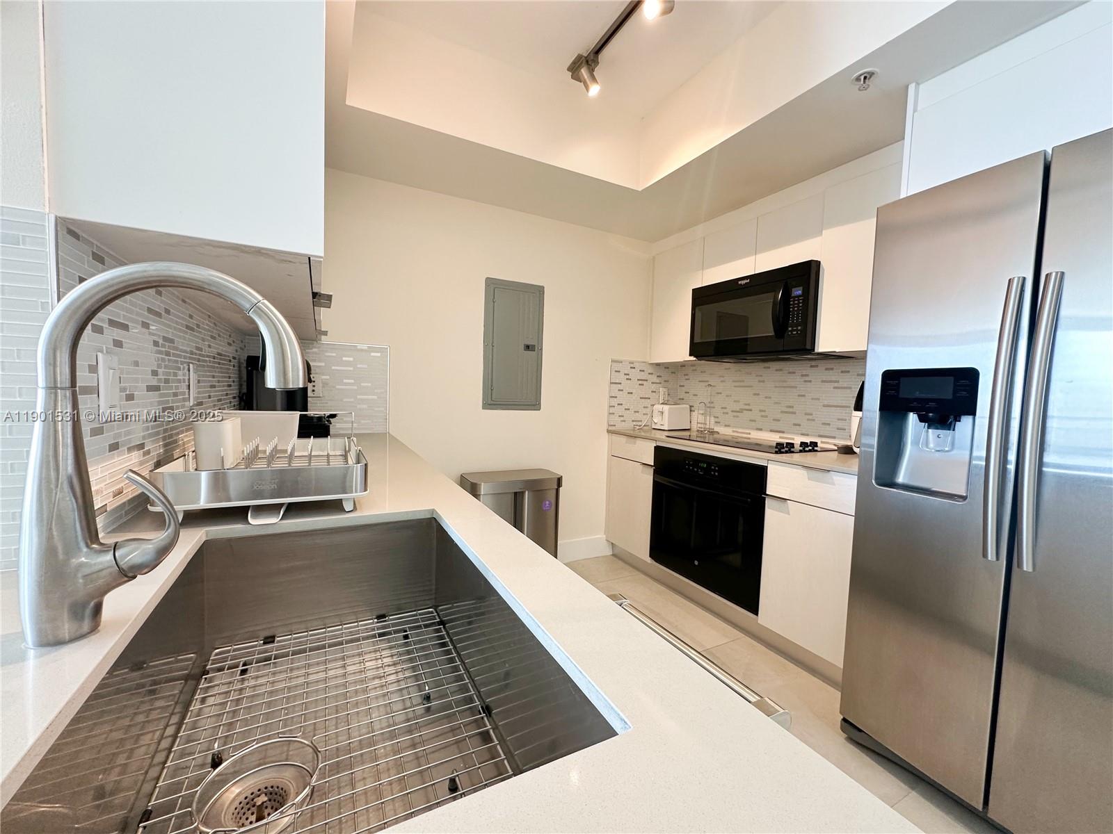 ONE MIAMI EAST CONDO - Residential Lease