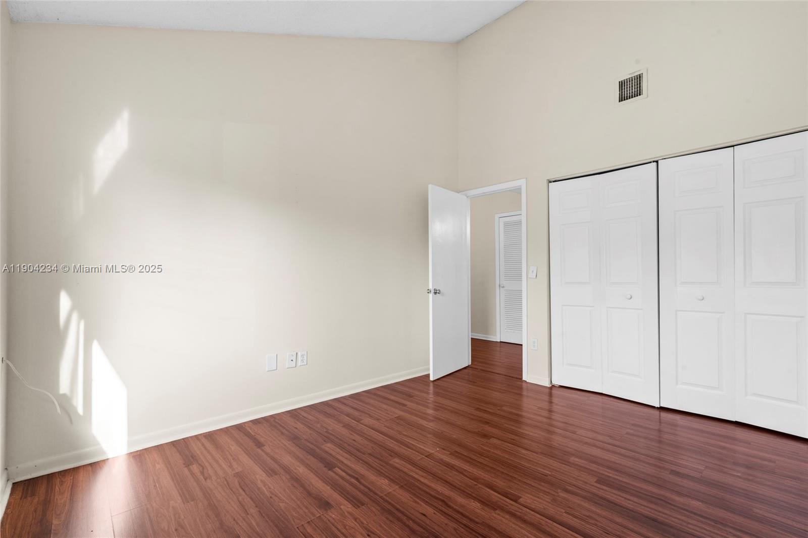 ROCK ISLAND LAND CORP - Residential