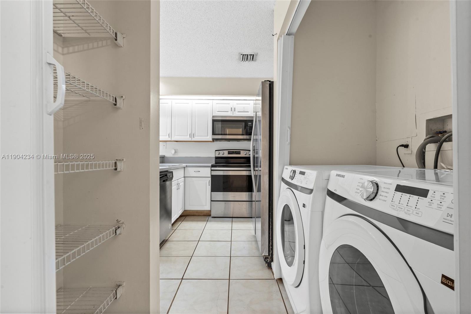 ROCK ISLAND LAND CORP - Residential