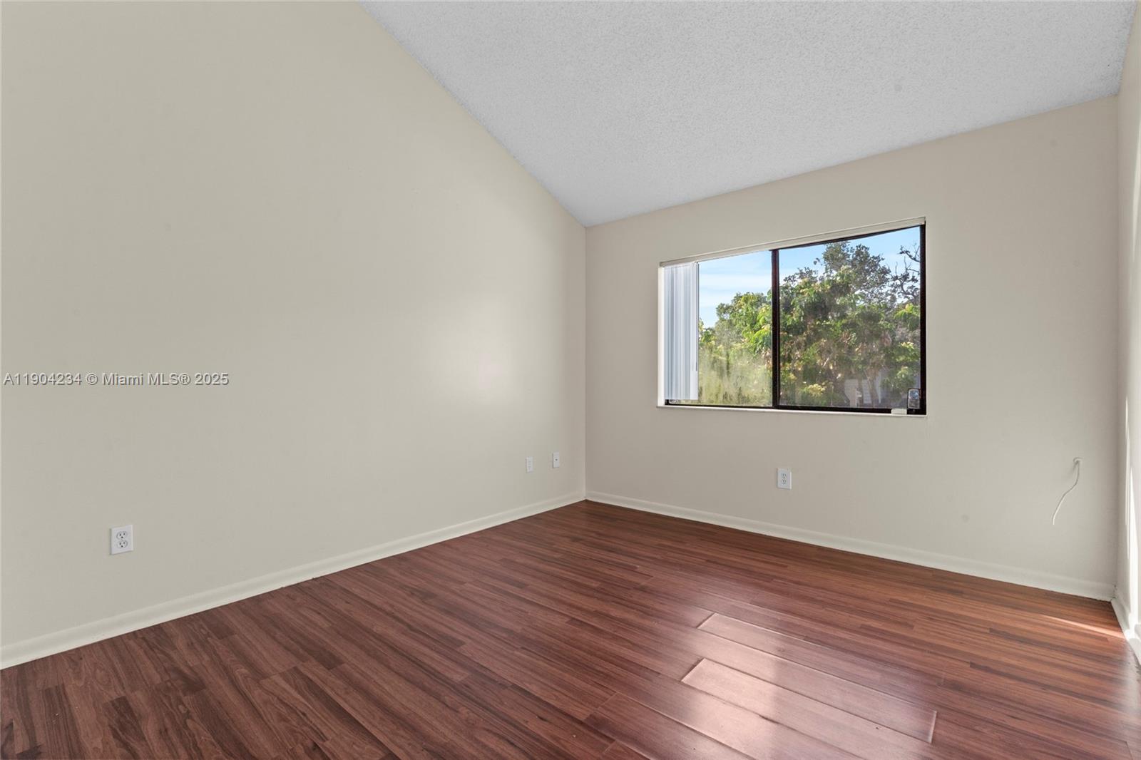 ROCK ISLAND LAND CORP - Residential