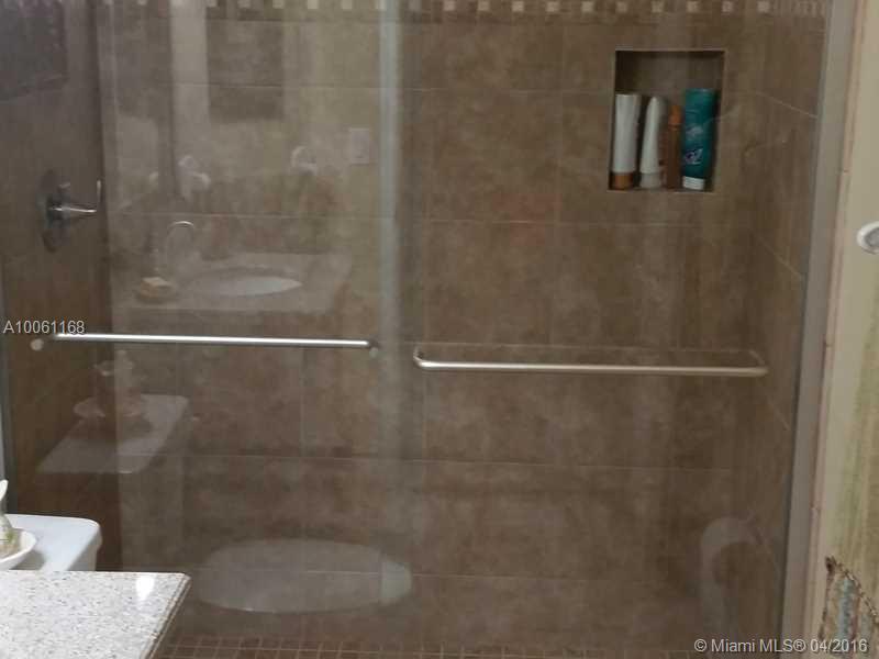 LAKEFIELD OF THE LANDINGS - Residential