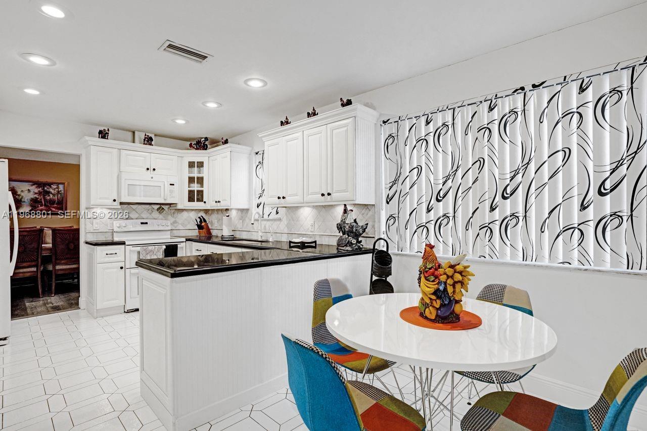 WOODMONT TRACT 65 - Residential