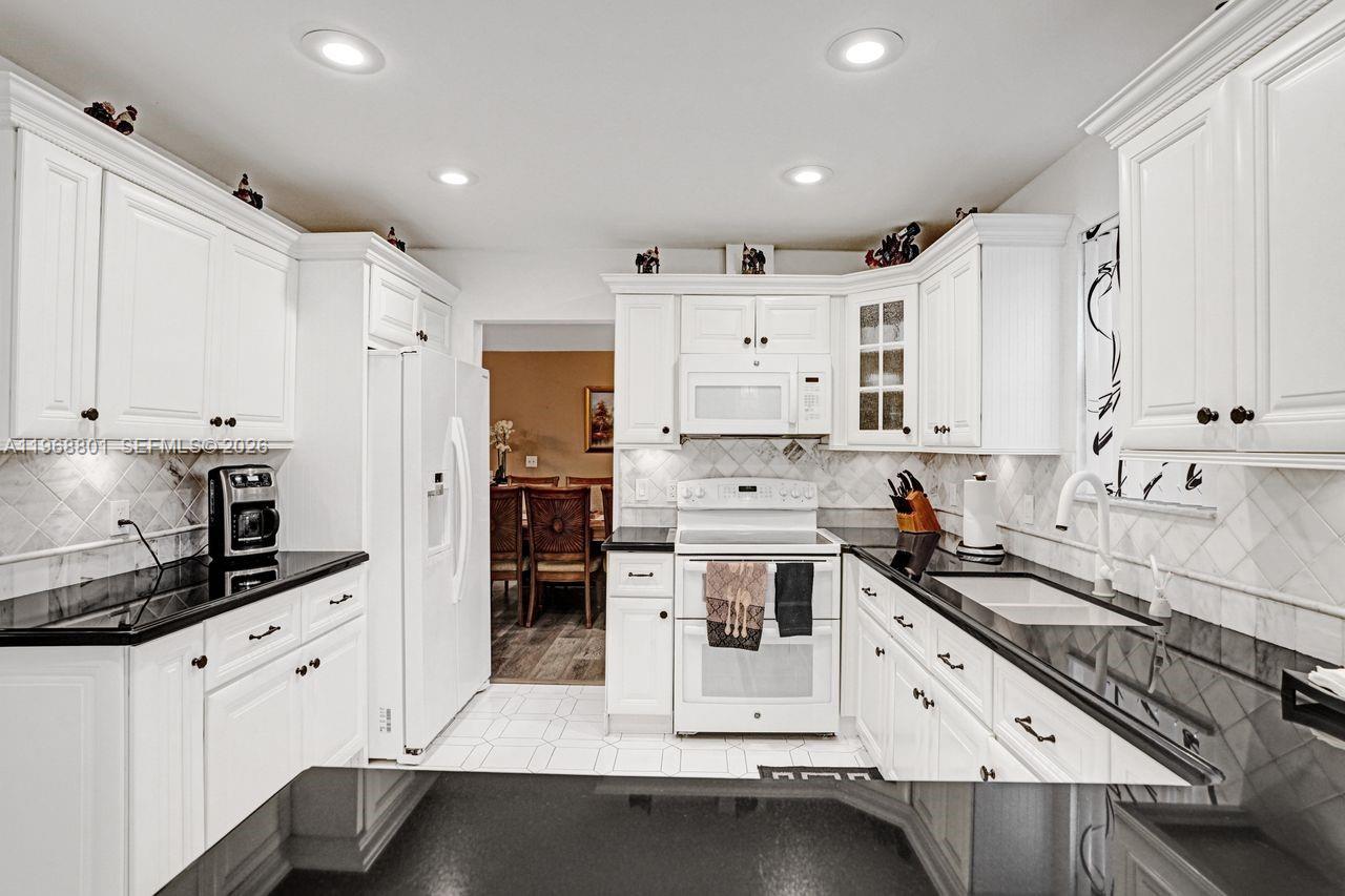 WOODMONT TRACT 65 - Residential