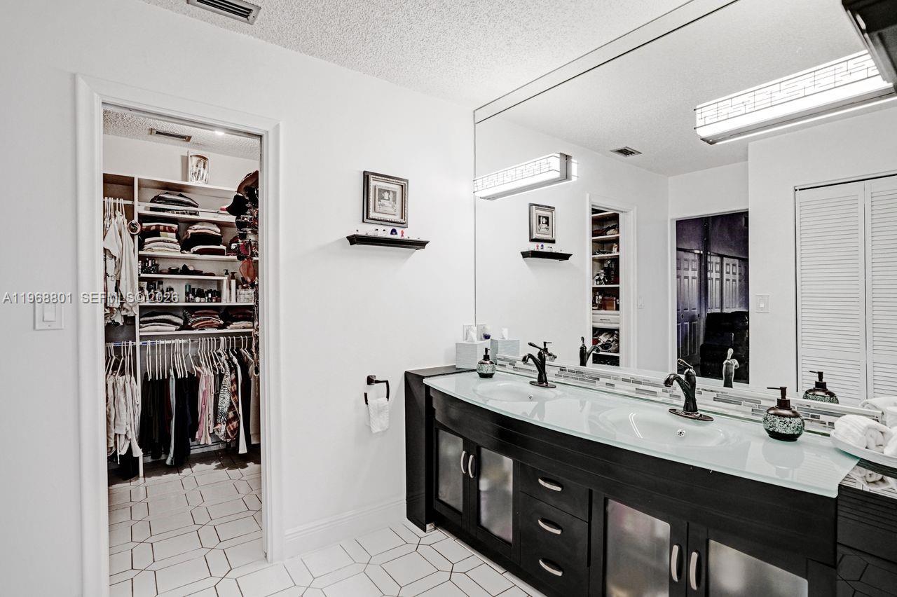 WOODMONT TRACT 65 - Residential