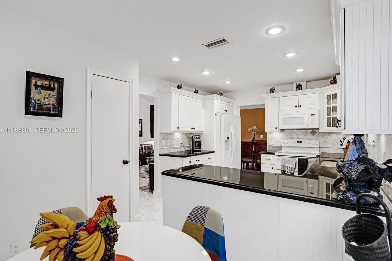 WOODMONT TRACT 65 - Residential