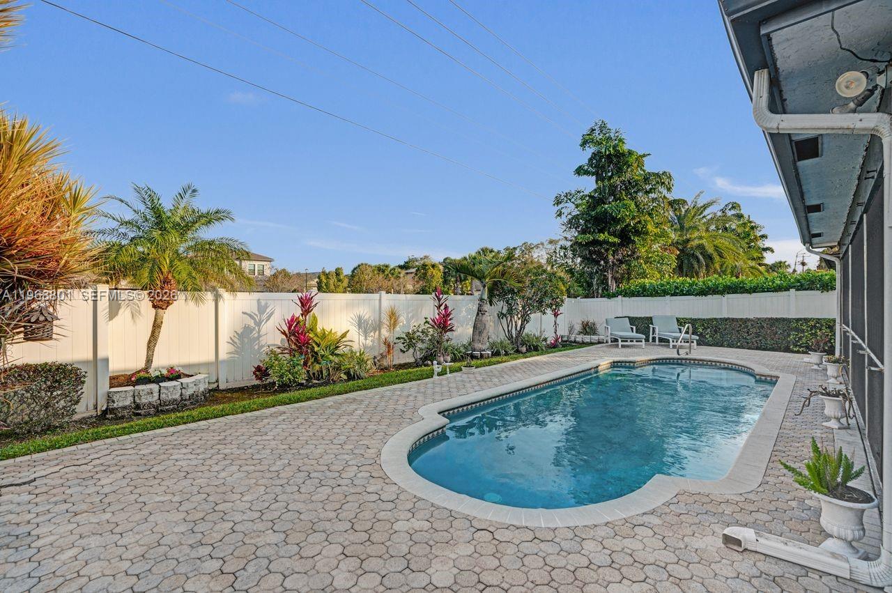 WOODMONT TRACT 65 - Residential