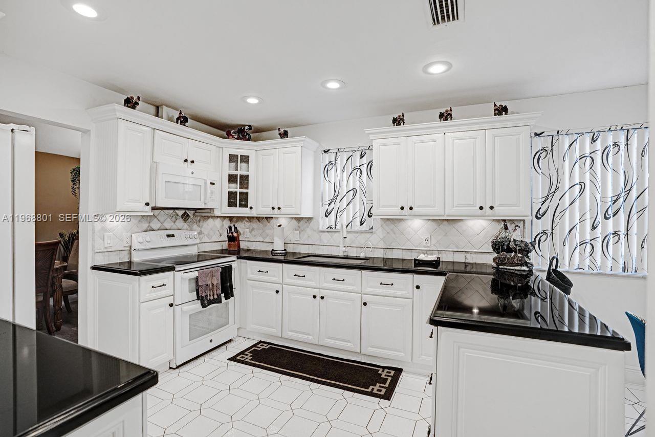 WOODMONT TRACT 65 - Residential