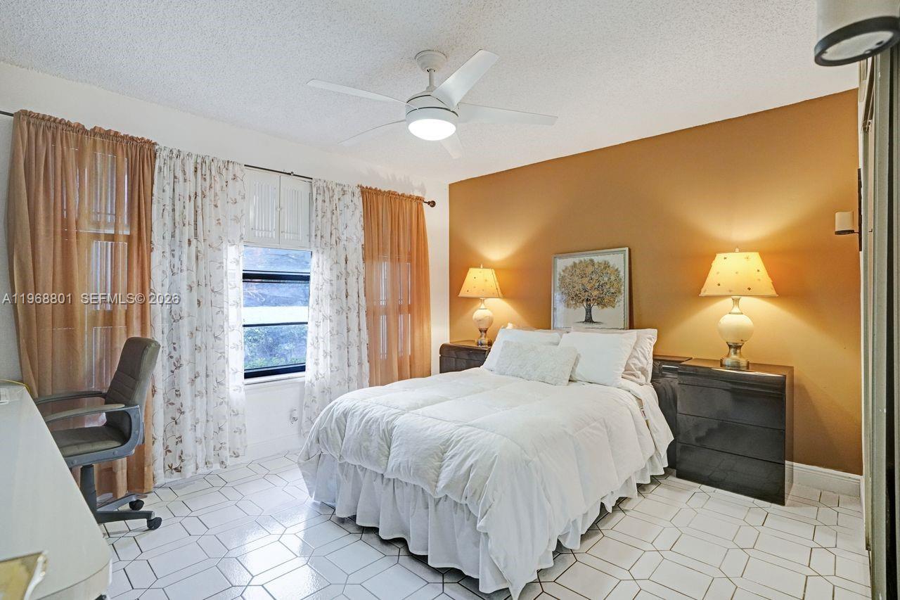 WOODMONT TRACT 65 - Residential