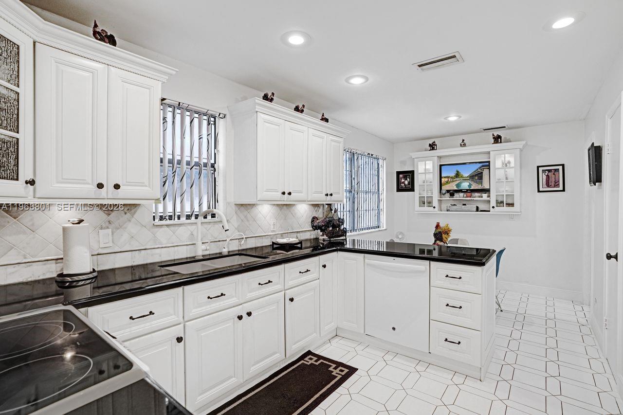 WOODMONT TRACT 65 - Residential