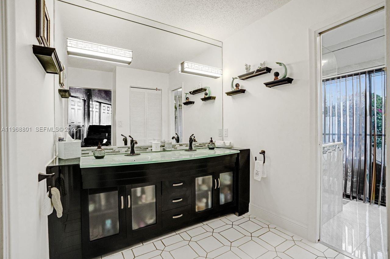 WOODMONT TRACT 65 - Residential