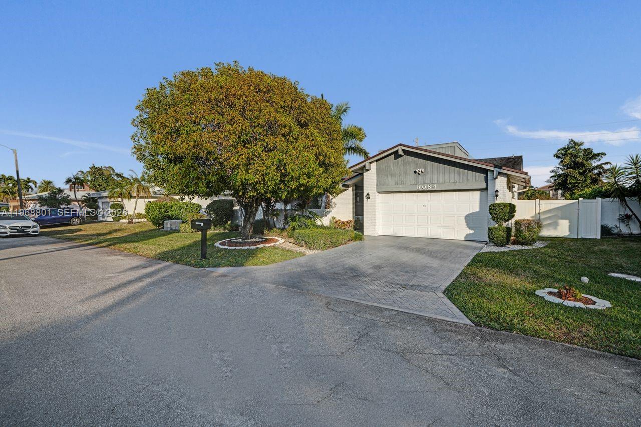 WOODMONT TRACT 65 - Residential