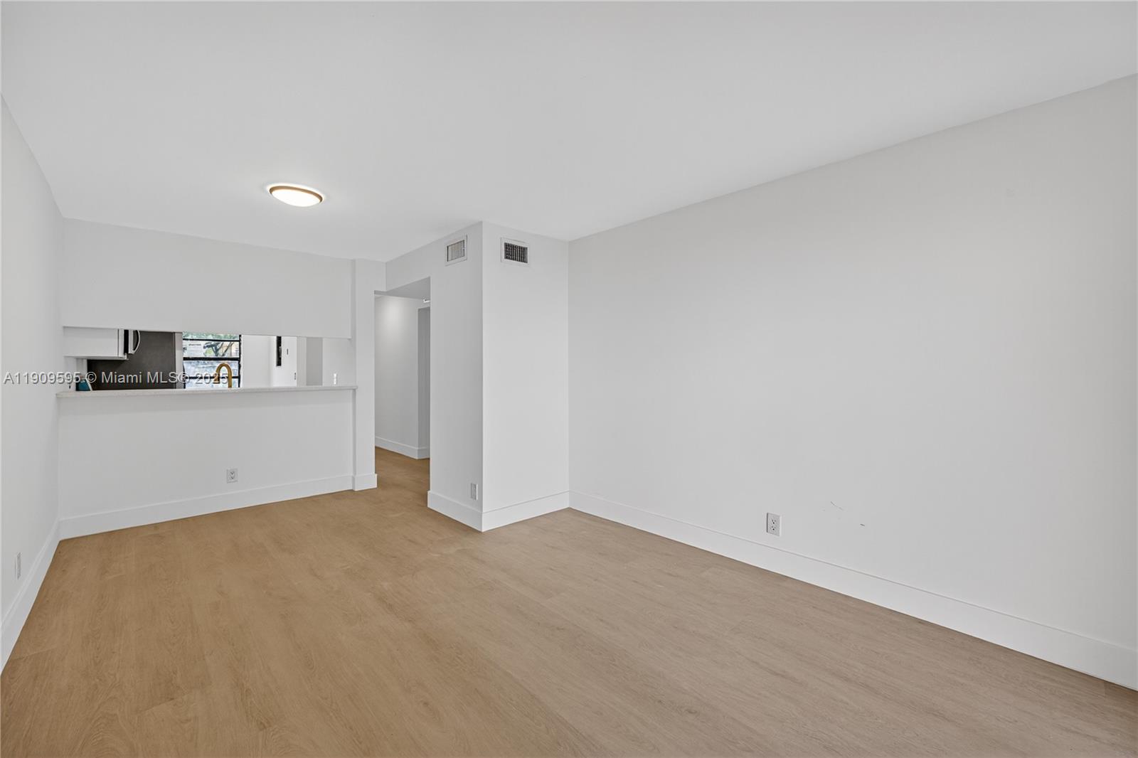 LAKESIDE AT TAMARAC CONDO - Residential Lease