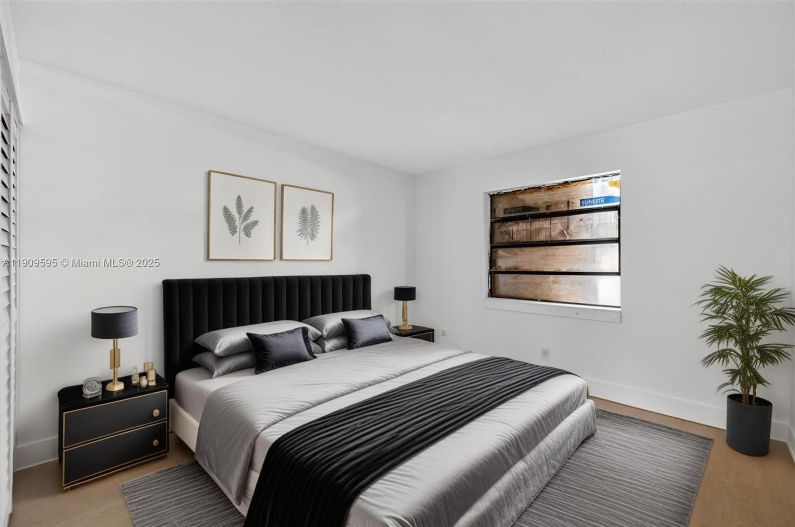 LAKESIDE AT TAMARAC CONDO - Residential Lease