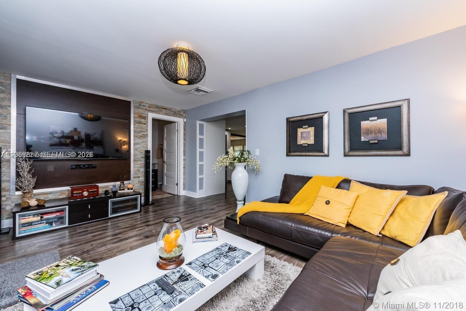 LOOK HOMESITES NO 2 - Residential Lease