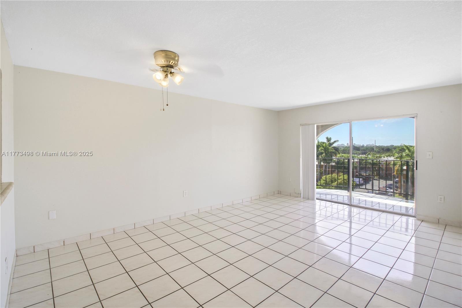 5199 NW 7th St 603E