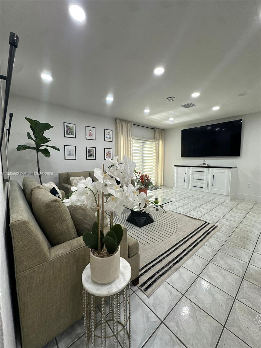 SIERRA - Residential