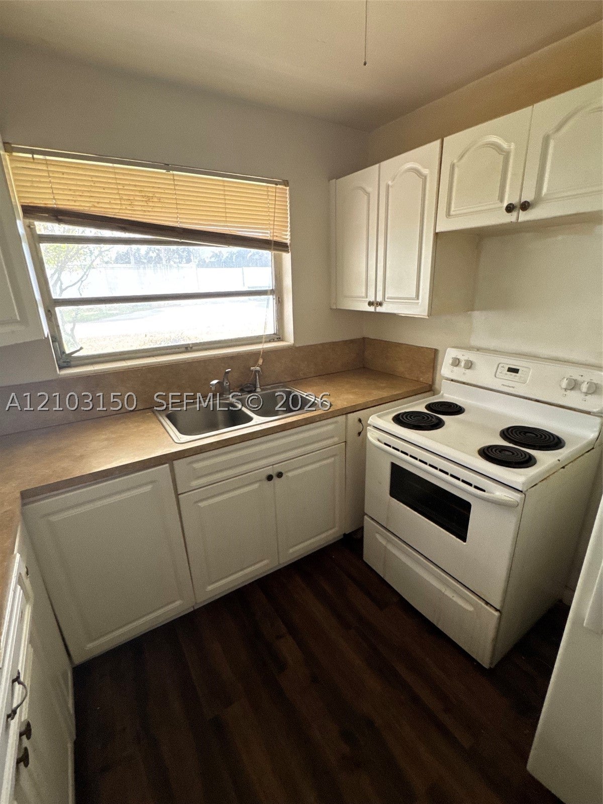 3033 NW 43rd Ave 102