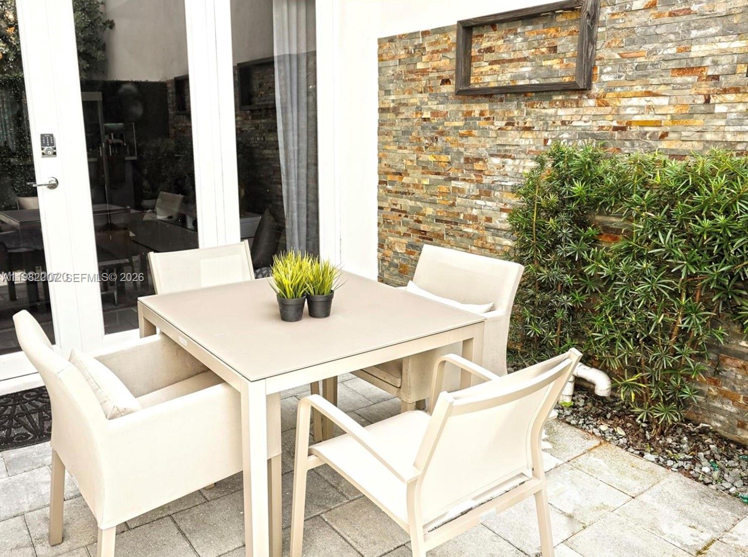 LANDMARK AT DORAL - Residential