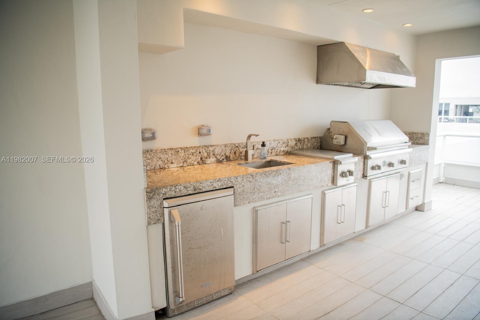 LANDMARK AT DORAL - Residential