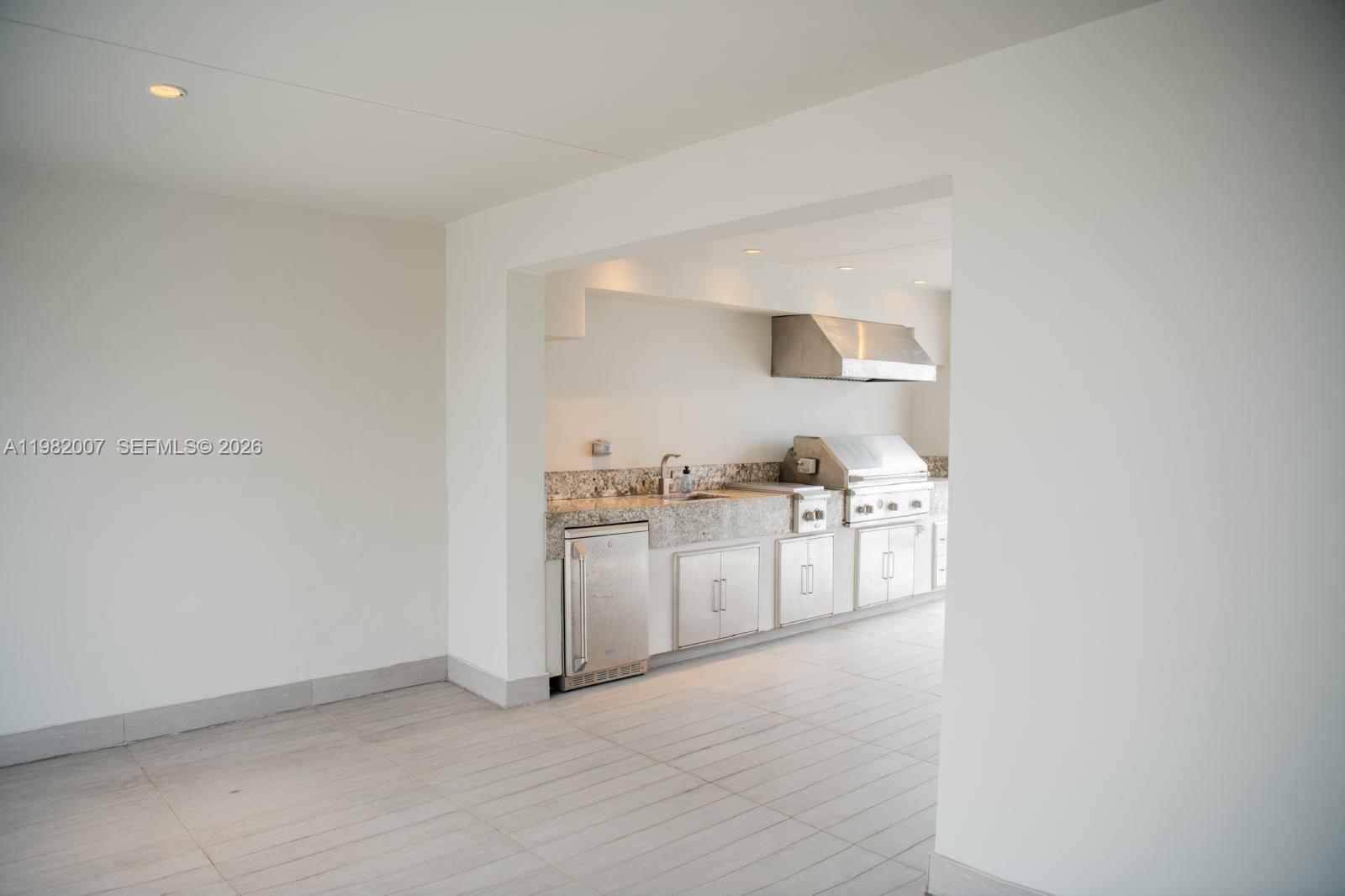 LANDMARK AT DORAL - Residential