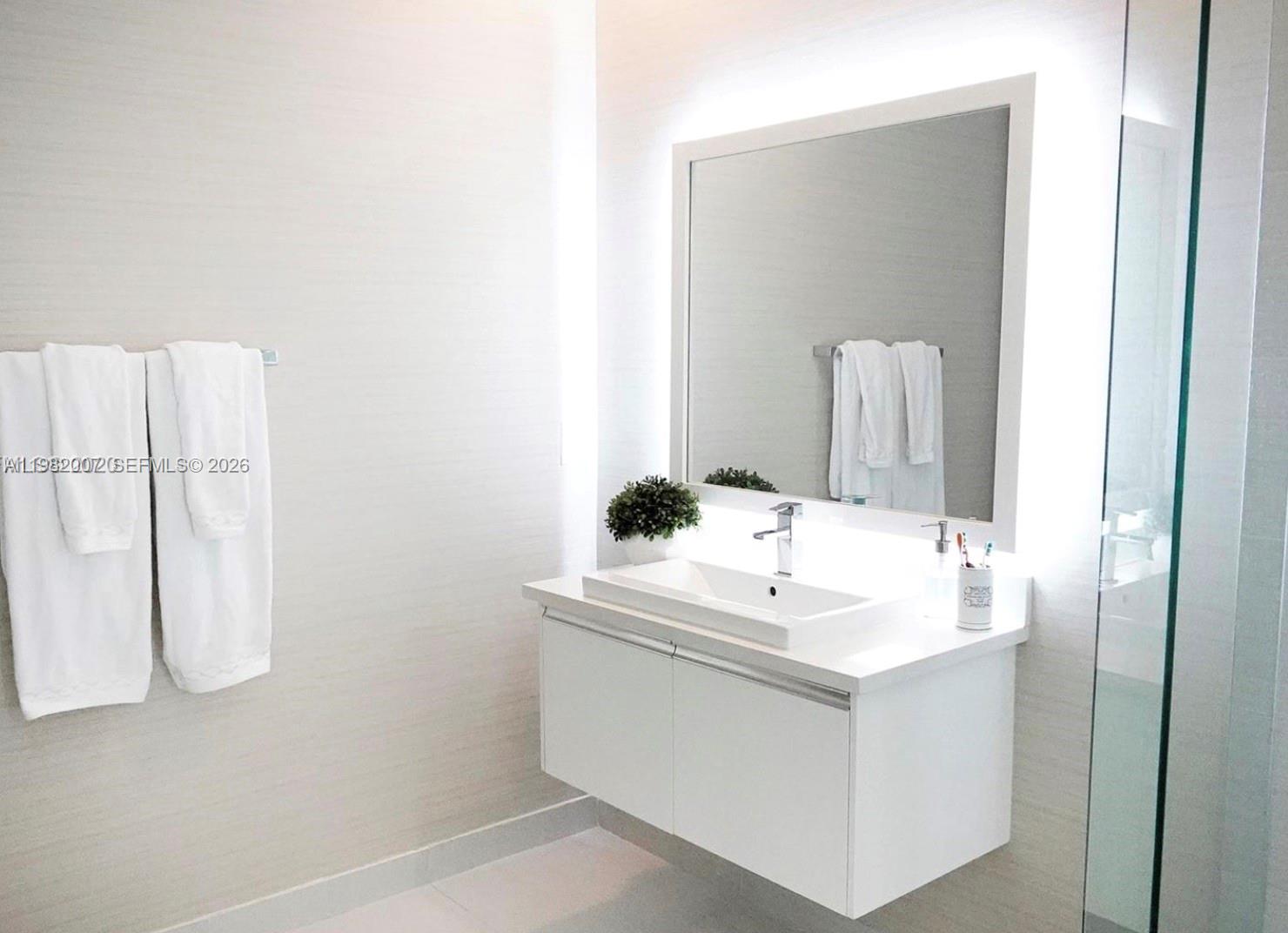 LANDMARK AT DORAL - Residential