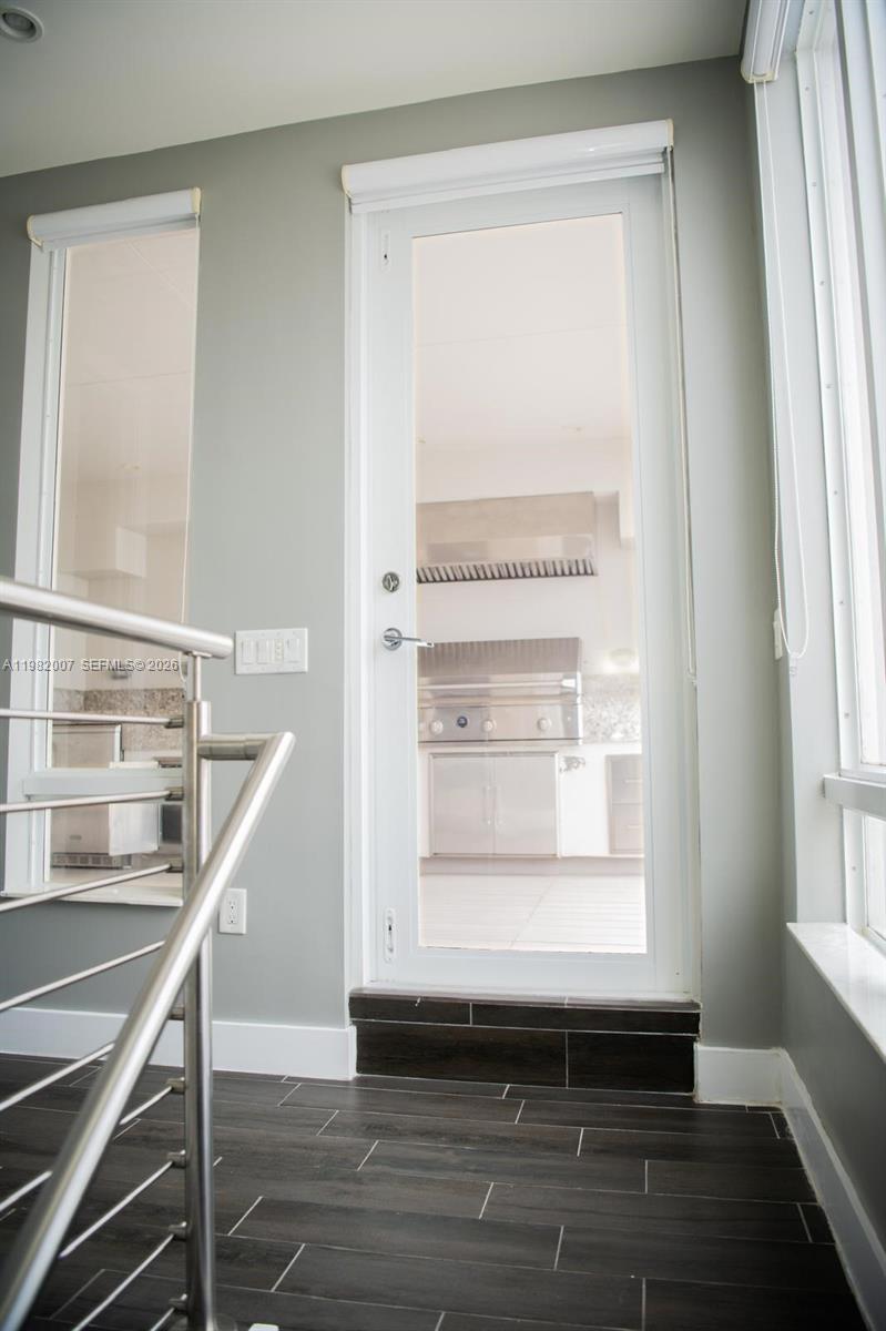 LANDMARK AT DORAL - Residential