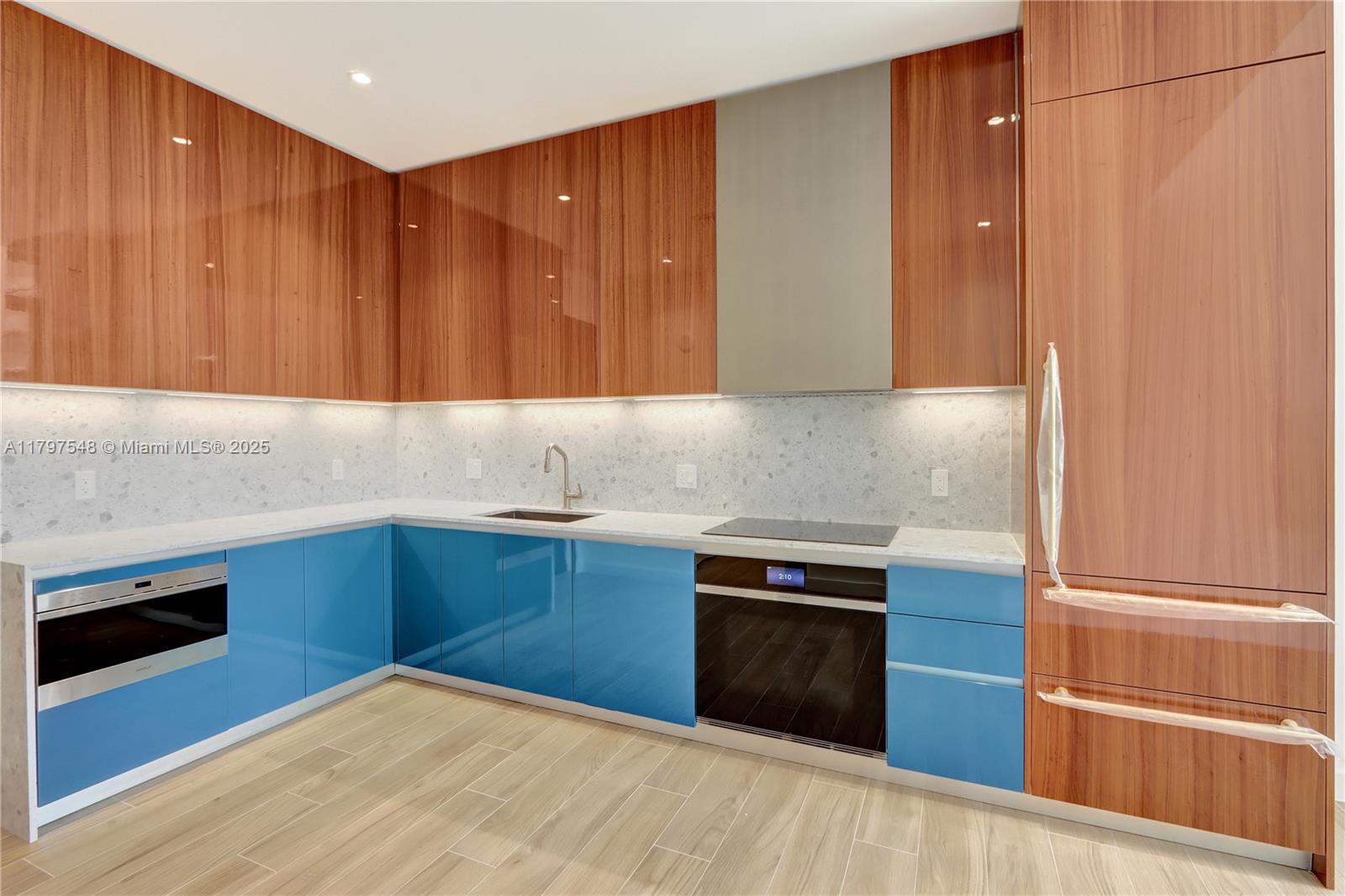 2655 S Bayshore Dr. 403