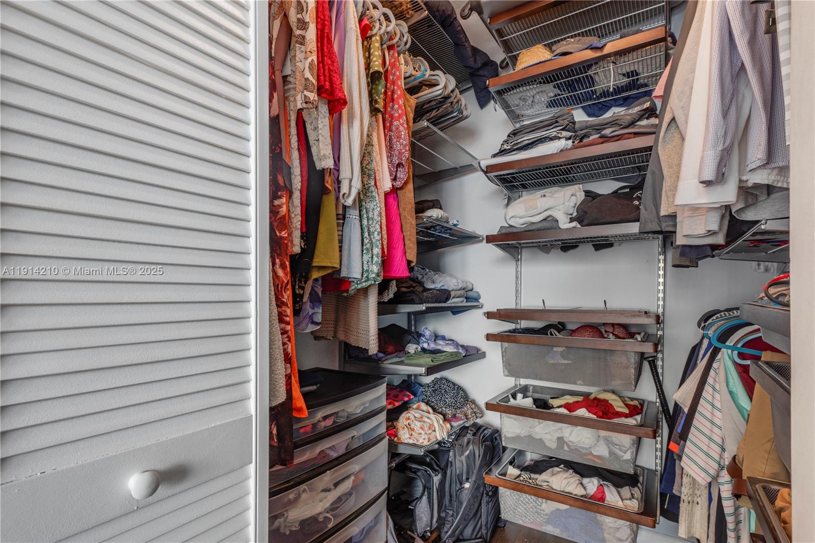 ONE MIAMI EAST CONDO - Residential Lease