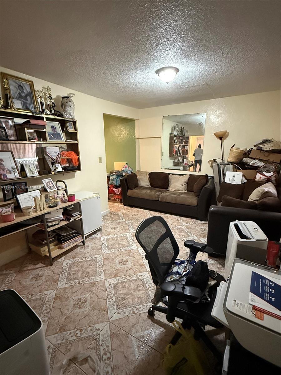 ACME GULFAIR - Residential